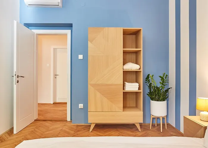 Breza * リュブリャナ